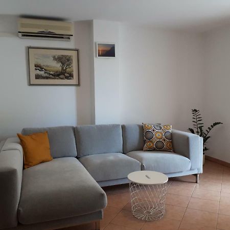 Apartment Lea Cres Eksteriør bilde